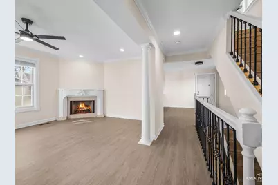 327 N Loomis Street #327A, Naperville, IL 60540 - Photo 7