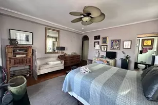 2666 E 73rd St, Chicago, IL 60649 - Photo 13