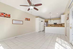 2200 E Gaisor Ct, Crete, IL 60417 - Photo 9