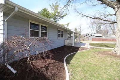 301 Oakdale Avenue, Normal, IL 61761 - Photo 17