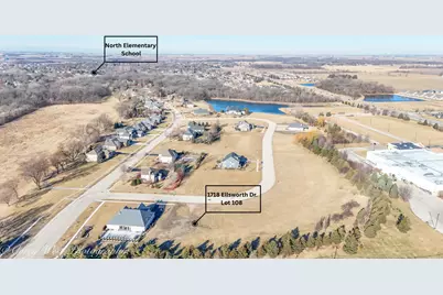 1718 Ellsworth Drive, Sycamore, IL 60178 - Photo 3