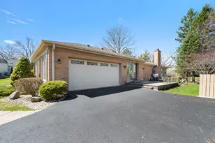 1449 S Shore Ct, Barrington, IL 60010 - Photo 41