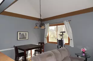 509 Silbury Ct, McHenry, IL 60050 - Photo 7