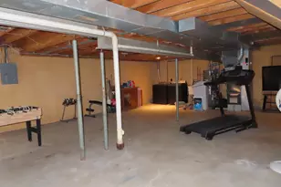 509 Silbury Ct, McHenry, IL 60050 - Photo 13