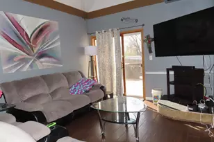 509 Silbury Ct, McHenry, IL 60050 - Photo 5