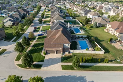 9875 Aster Cove, Saint John, IN 46373 - Photo 35