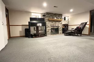 7733 S Sawyer Ave, Chicago, IL 60652 - Photo 15