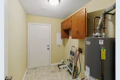 2466 Red Oak Trail, Crest Hill, IL 60435 - Photo 13