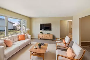 2466 Red Oak Trail, Crest Hill, IL 60435 - Photo 5