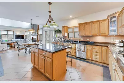 18309 Carrington Drive, Hazel Crest, IL 60429 - Photo 17