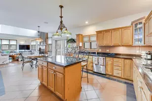 18309 Carrington Dr, Hazel Crest, IL 60429 - Photo 17