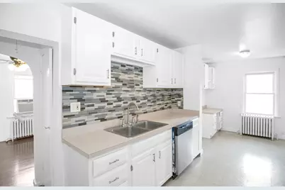 235 N Ardmore Avenue, Villa Park, IL 60181 - Photo 11