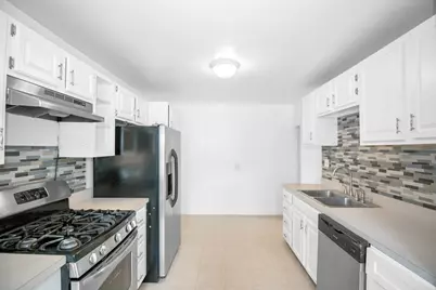 235 N Ardmore Avenue, Villa Park, IL 60181 - Photo 9