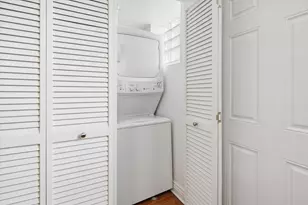 7035 N Greenview Ave, Chicago, IL 60626 - Photo 13