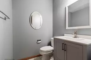 64 E Harbor Dr, Lake Zurich, IL 60047 - Photo 17