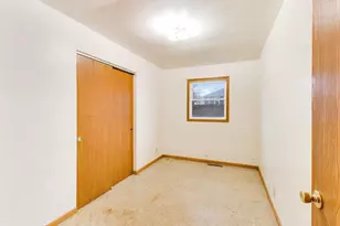 18304 W Grand Dr, Grayslake, IL 60030 - Photo 21