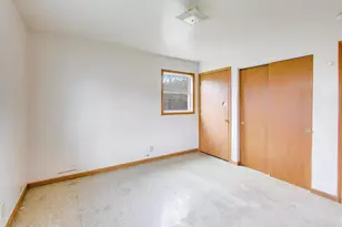 18304 W Grand Dr, Grayslake, IL 60030 - Photo 17