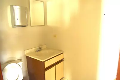 415 Washington Street #214, Waukegan, IL 60085 - Photo 11