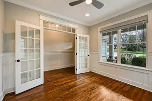 4 Oxford Ave, Clarendon Hills, IL 60514 - Photo 5