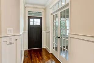 4 Oxford Ave, Clarendon Hills, IL 60514 - Photo 3