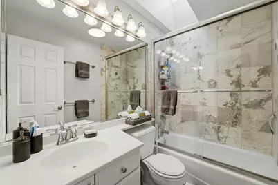 2851 N Southport Avenue #E, Chicago, IL 60657 - Photo 17