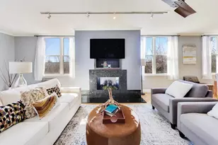 2826 N Talman Ave, Chicago, IL 60618 - Photo 9