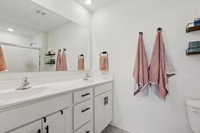 306 Summit Circle, Lombard, IL 60148 - Photo 19