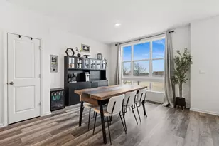 306 Summit Cir, Lombard, IL 60148 - Photo 3