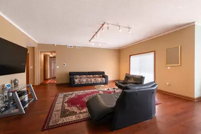 153 Pointe Drive #201, Northbrook, IL 60062 - Photo 7