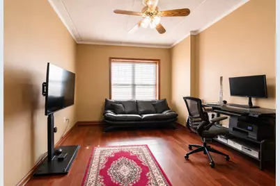 153 Pointe Drive #201, Northbrook, IL 60062 - Photo 13