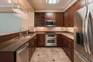 153 Pointe Dr, Northbrook, IL 60062 - Photo 9