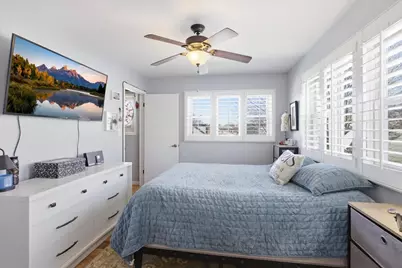 3804 N Pioneer Avenue, Chicago, IL 60634 - Photo 11