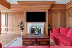 11 E Walton St, Chicago, IL 60611 - Photo 27