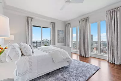 11 E Walton Street #4402, Chicago, IL 60611 - Photo 31
