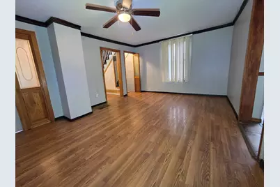 557 Binder Street, Aurora, IL 60505 - Photo 5