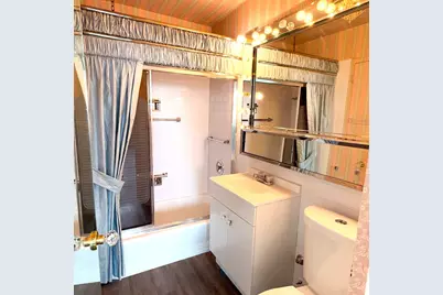 6301 N Sheridan Road #24E, Chicago, IL 60660 - Photo 5