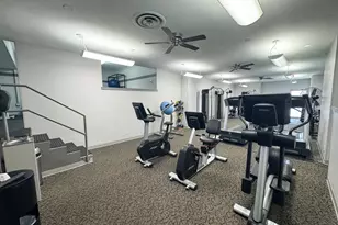 6301 N Sheridan Rd, Chicago, IL 60660 - Photo 43