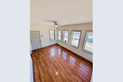 1715 N Meade Avenue, Chicago, IL 60639 - Photo 3