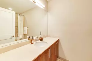 2317 W Armitage Ave, Chicago, IL 60647 - Photo 23