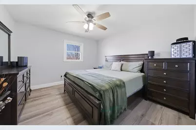 6 E Anchor Drive, Oswego, IL 60543 - Photo 9