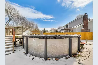 210 Foxmoor Road, Fox River Grove, IL 60021 - Photo 35