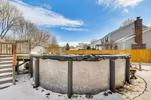 210 Foxmoor Rd, Fox River Grove, IL 60021 - Photo 35