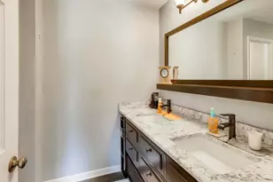 210 Foxmoor Rd, Fox River Grove, IL 60021 - Photo 21