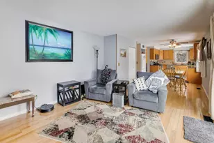 210 Foxmoor Rd, Fox River Grove, IL 60021 - Photo 17