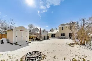 210 Foxmoor Rd, Fox River Grove, IL 60021 - Photo 33