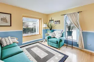 210 Foxmoor Rd, Fox River Grove, IL 60021 - Photo 5