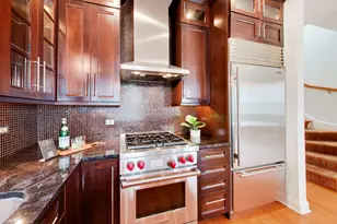 1530 N Wood St, Chicago, IL 60622 - Photo 15