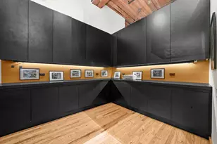 1327 W Washington Blvd, Chicago, IL 60607 - Photo 9