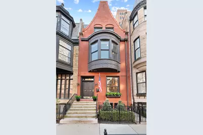 41 E Elm Street, Chicago, IL 60611 - Photo 1