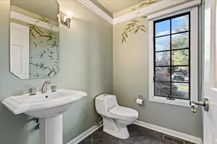 1076 Larkspur Ln, Darien, IL 60561 - Photo 19